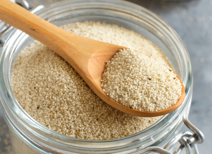 Uncooked fonio grain
